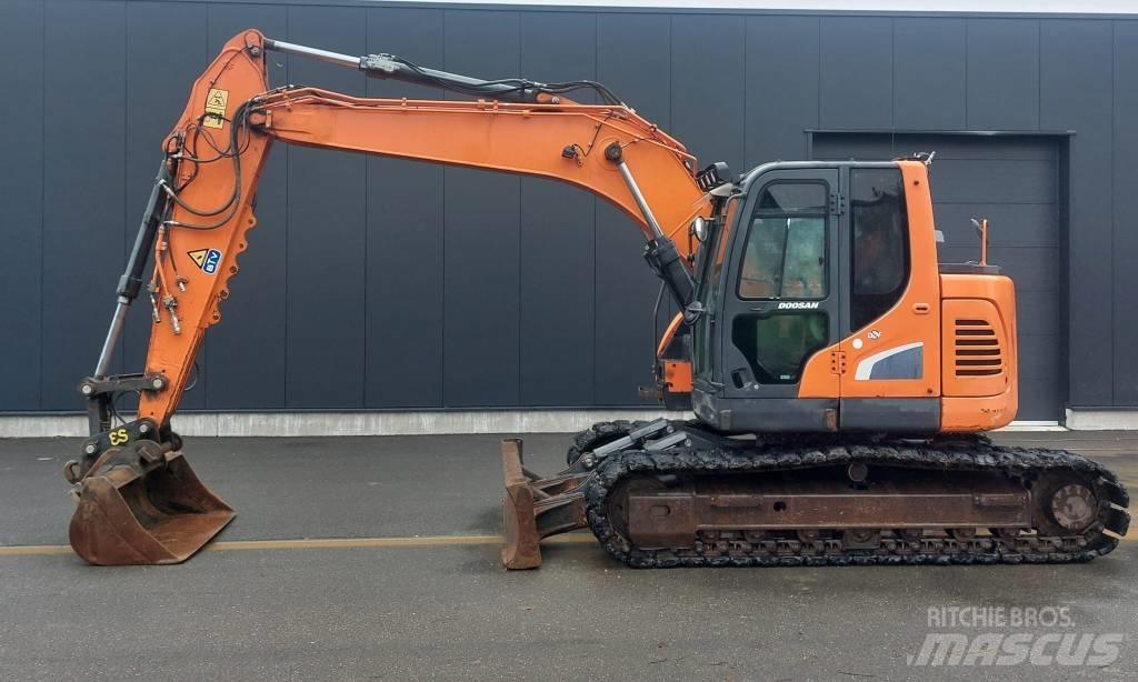 Doosan DX140 LCR-5 대형 굴삭기 29톤 이상