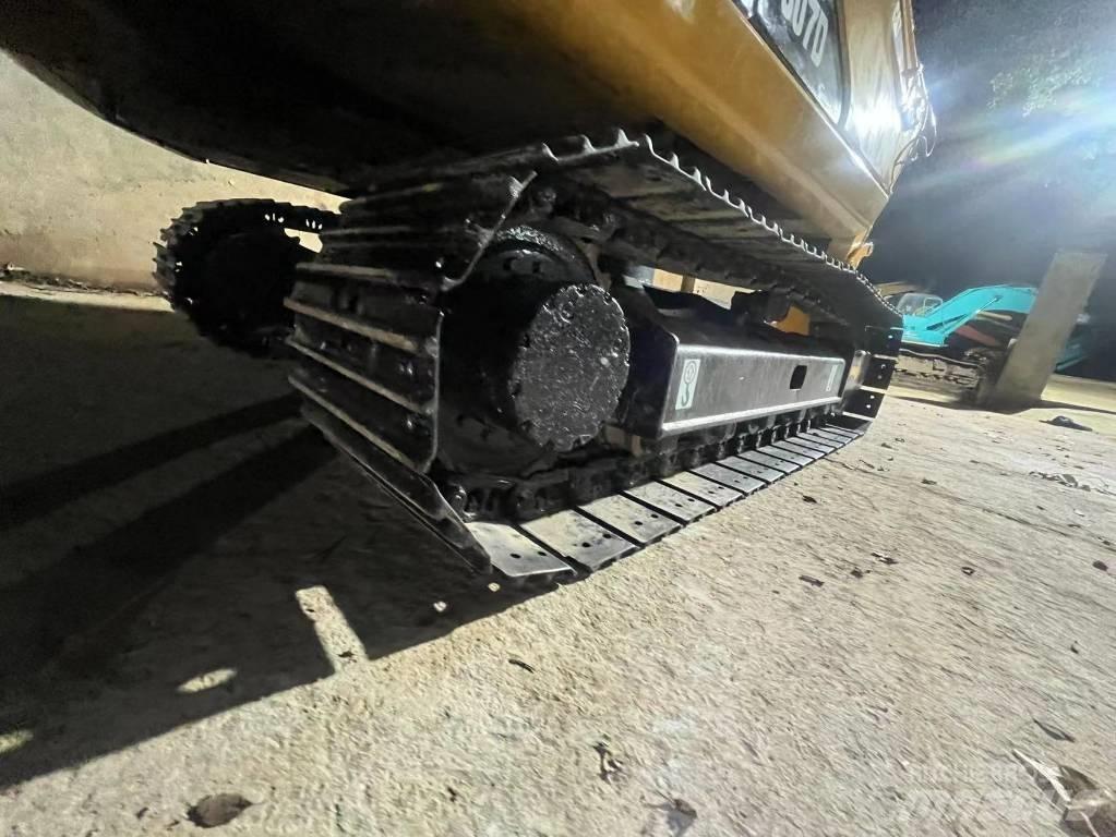CAT 307 D 대형 굴삭기 29톤 이상