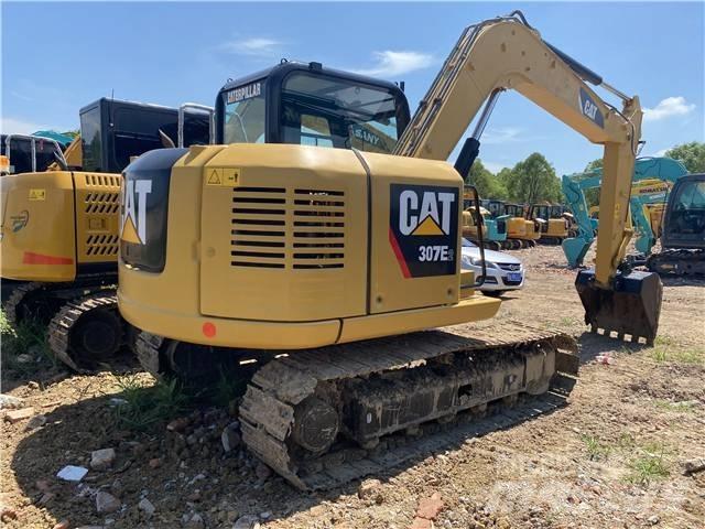 CAT 307E2 대형 굴삭기 29톤 이상