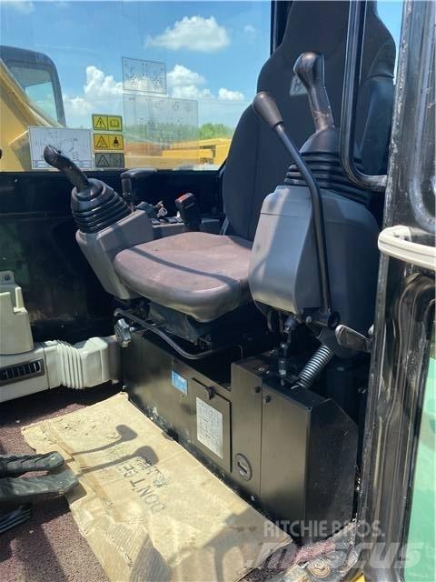 CAT 307E2 대형 굴삭기 29톤 이상