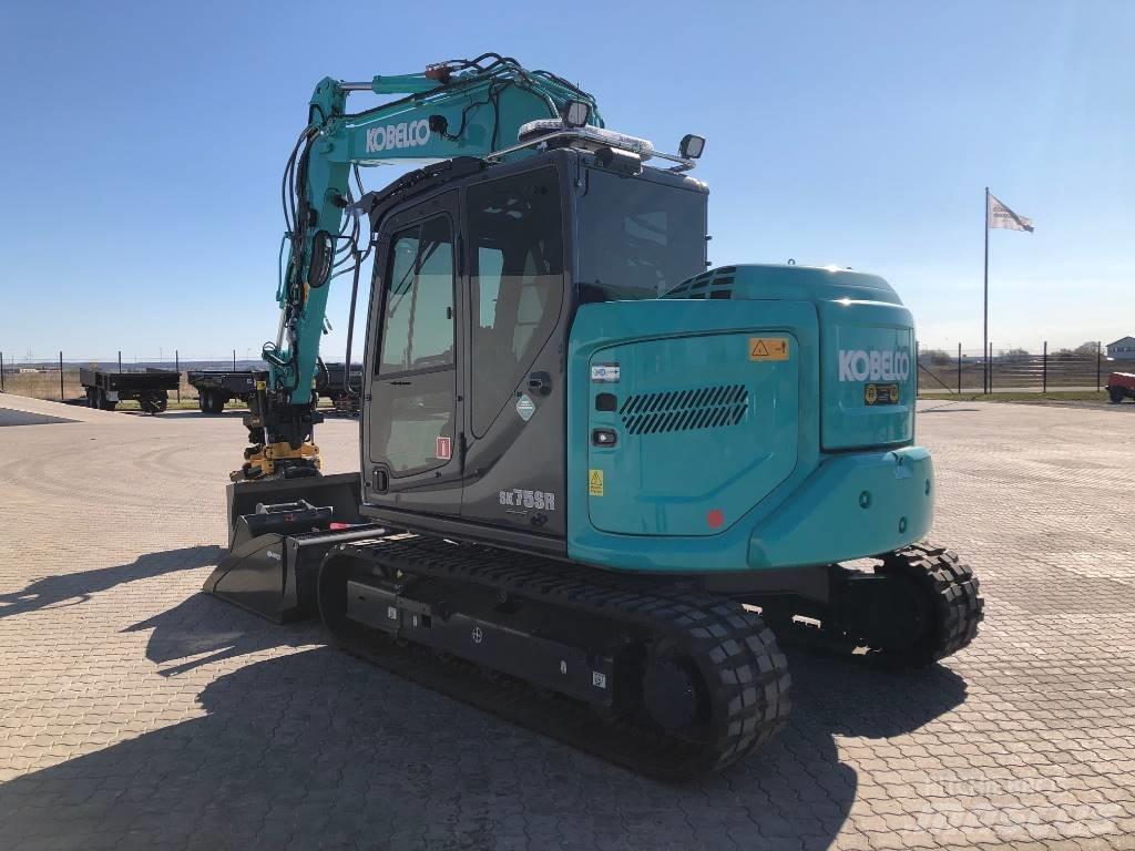 Kobelco SK 75 SR 중형굴삭기 7톤-28톤