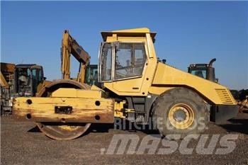 Bomag BW 225 D-3 트윈 드럼 롤러