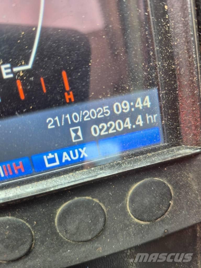 Takeuchi TB 280 FR 중형굴삭기 7톤-28톤