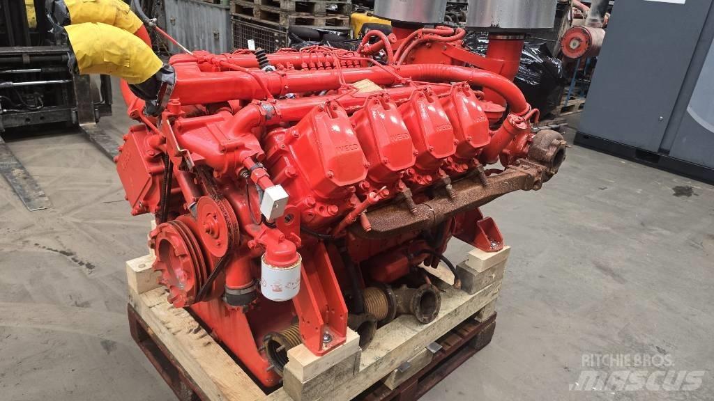 Iveco 8281 SRI V8 엔진