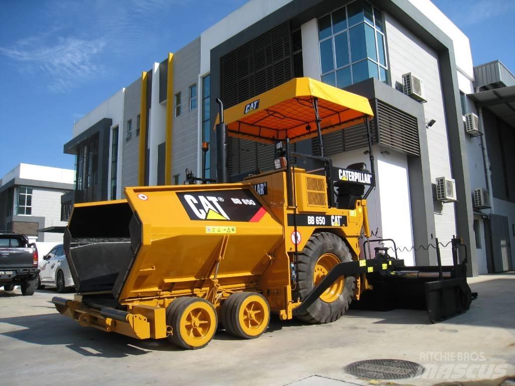 Bitelli Cat BB 650 아스팔트 포장장비