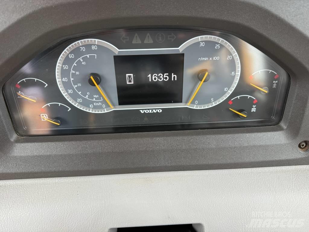 Volvo A 30 G 연결식 홀러