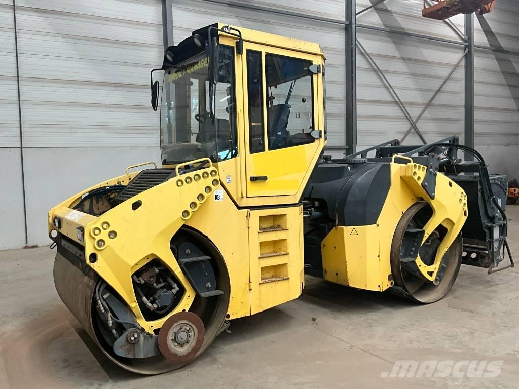 Bomag BW 154 AD-4 트윈 드럼 롤러