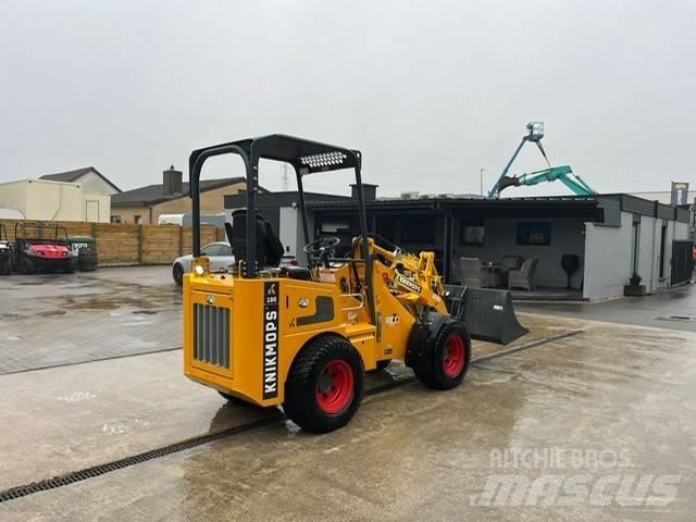Knikmops KM180  휠로우더