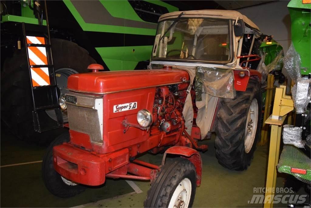 Renault Super 5D 트랙터
