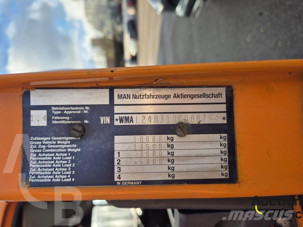 MAN 10.153 회수 차량