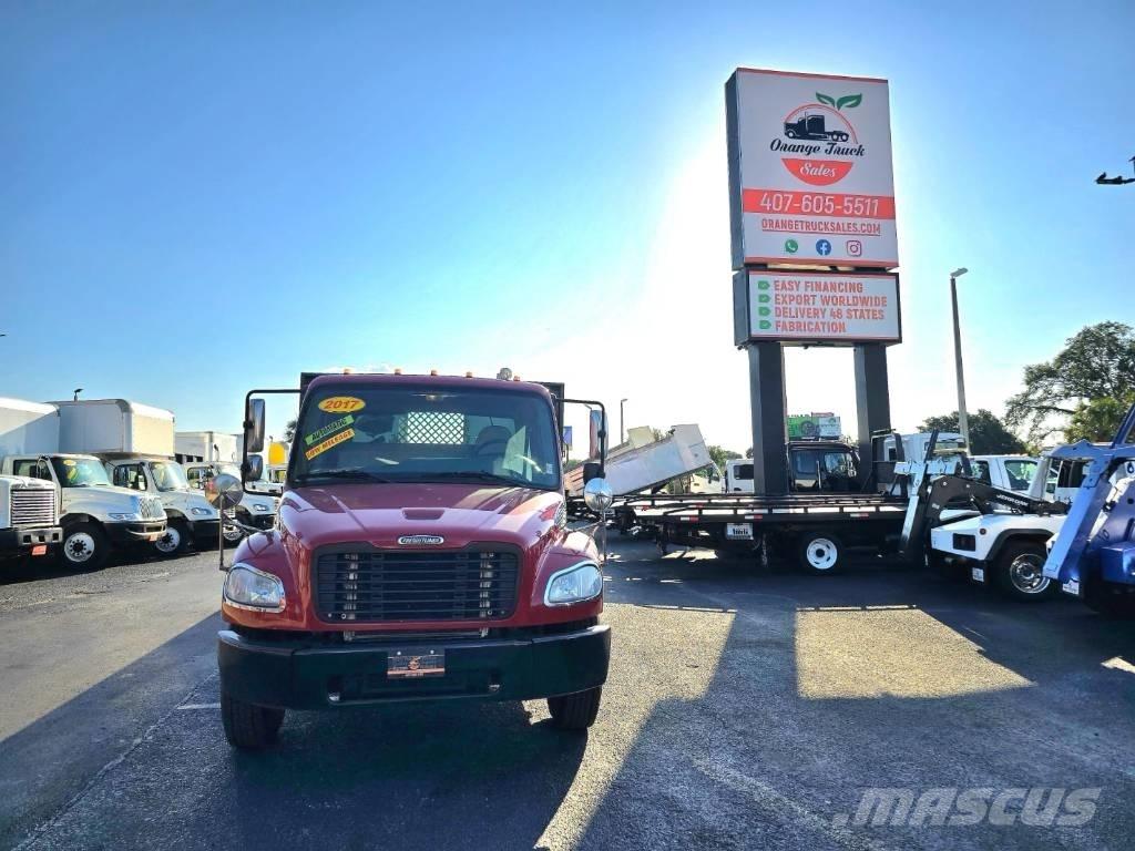 Freightliner M2 106 플랫베드/드롭사이드 트럭