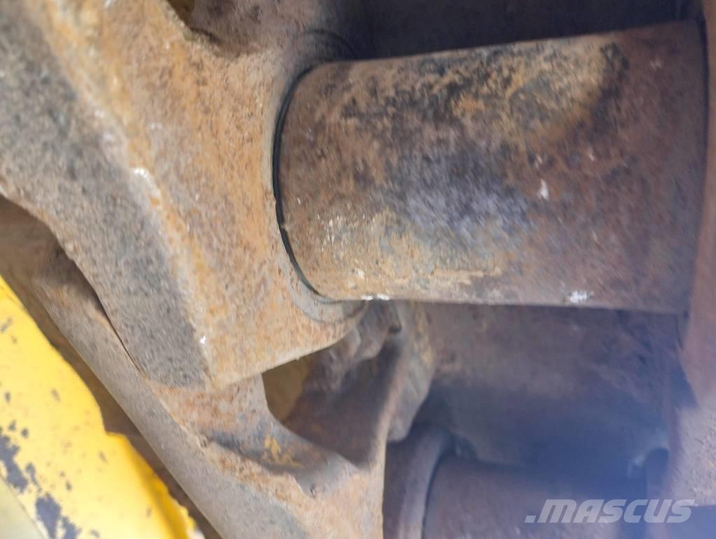 Komatsu D61PX-24EO 크롤러 도저