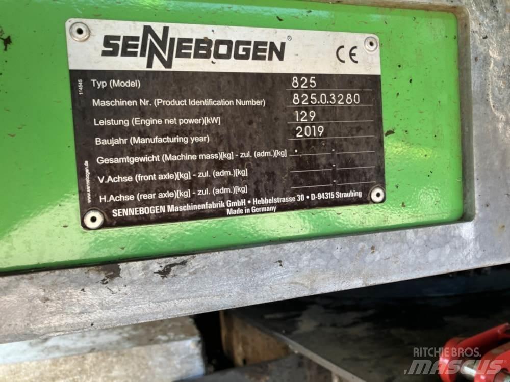 Sennebogen 825E 폐기물/산업 처리기