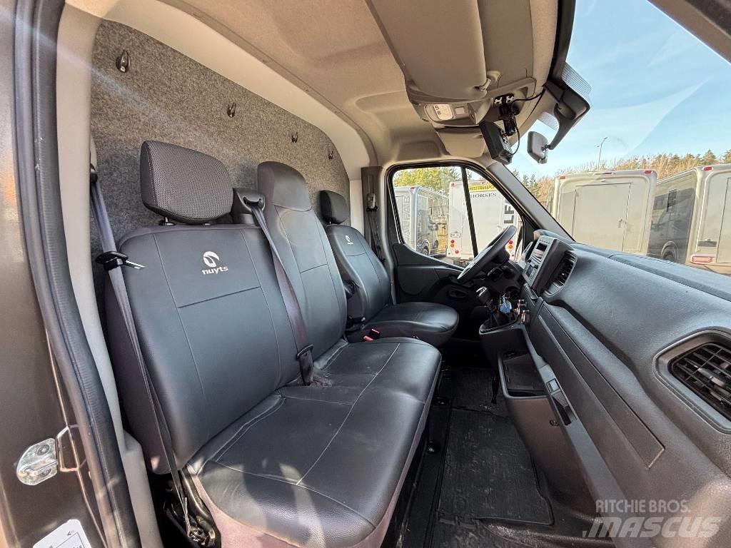Renault Master 가축 운반용 트럭