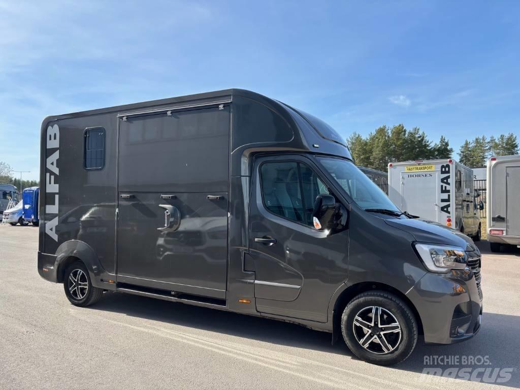 Renault Master 가축 운반용 트럭