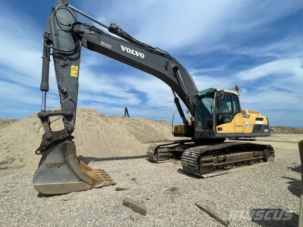 Volvo EC 300 D L 대형 굴삭기 29톤 이상