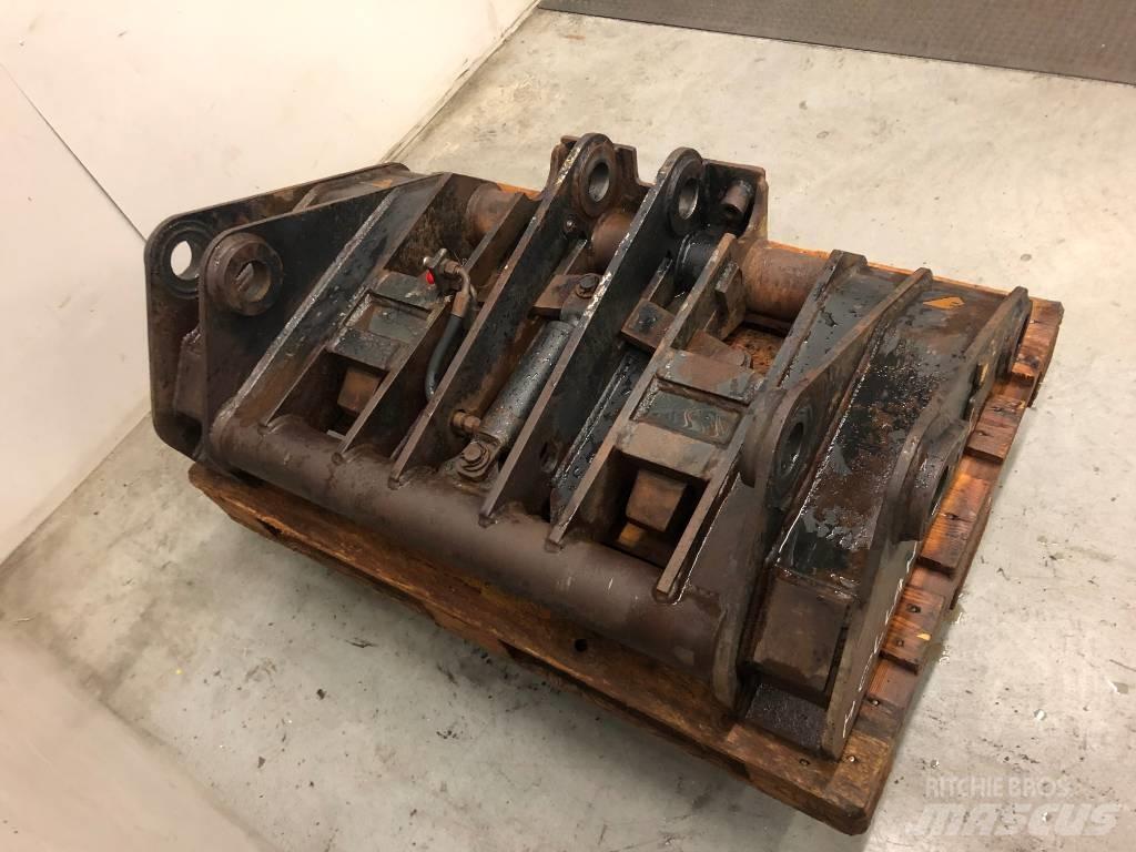 Volvo L 70 C 퀵 커넥터