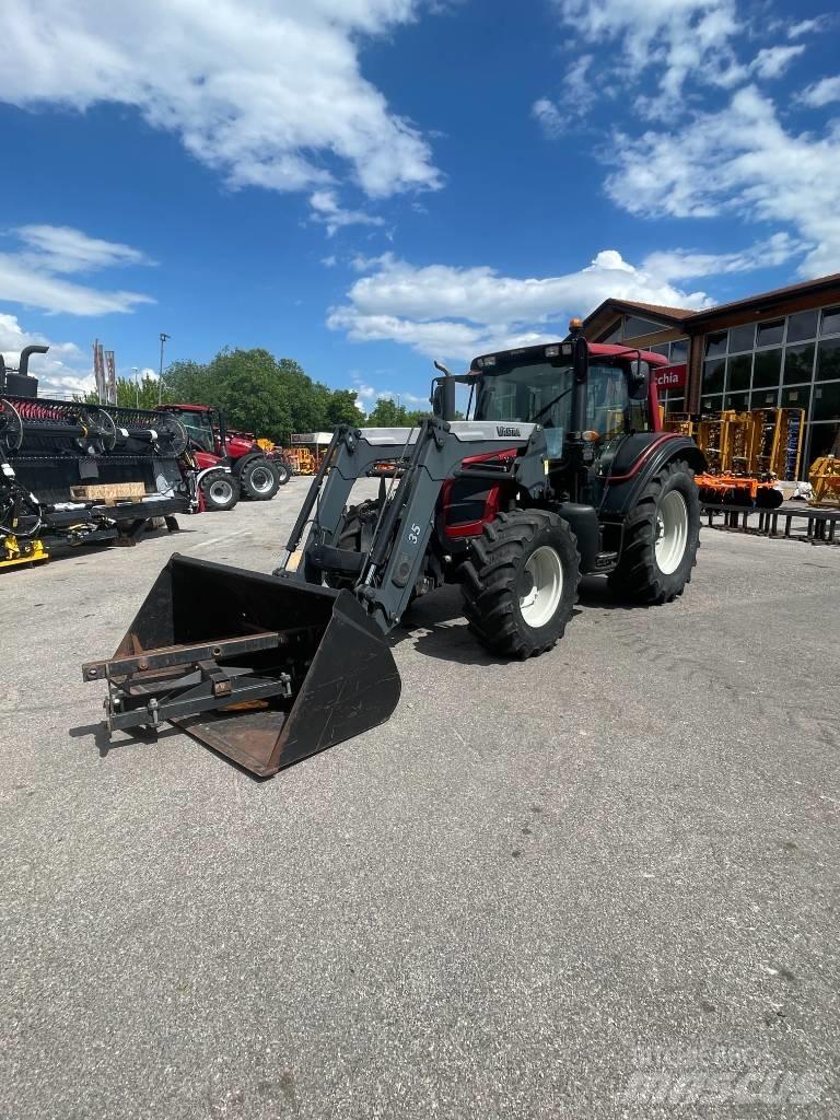 Valtra N 92 트랙터