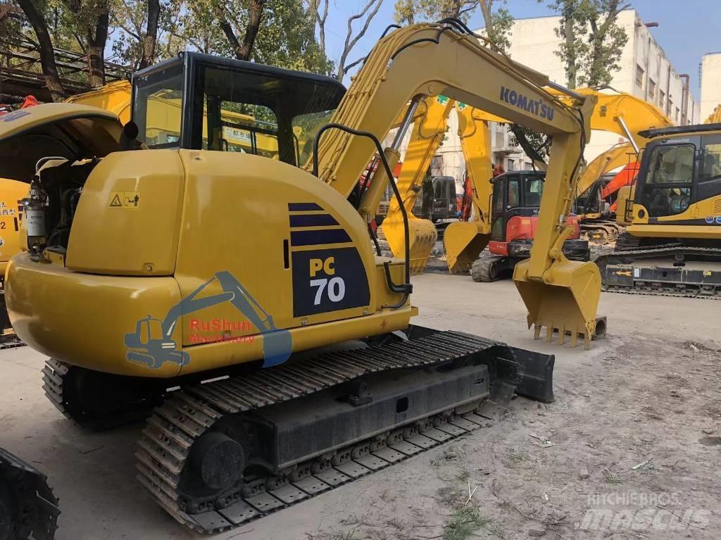 Komatsu PC70-8 대형 굴삭기 29톤 이상