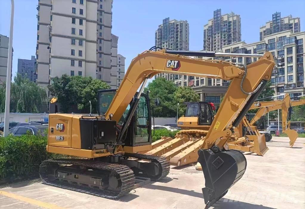 CAT 307,5 대형 굴삭기 29톤 이상