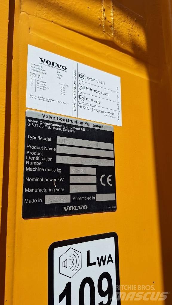 Volvo L 220 H  휠로우더