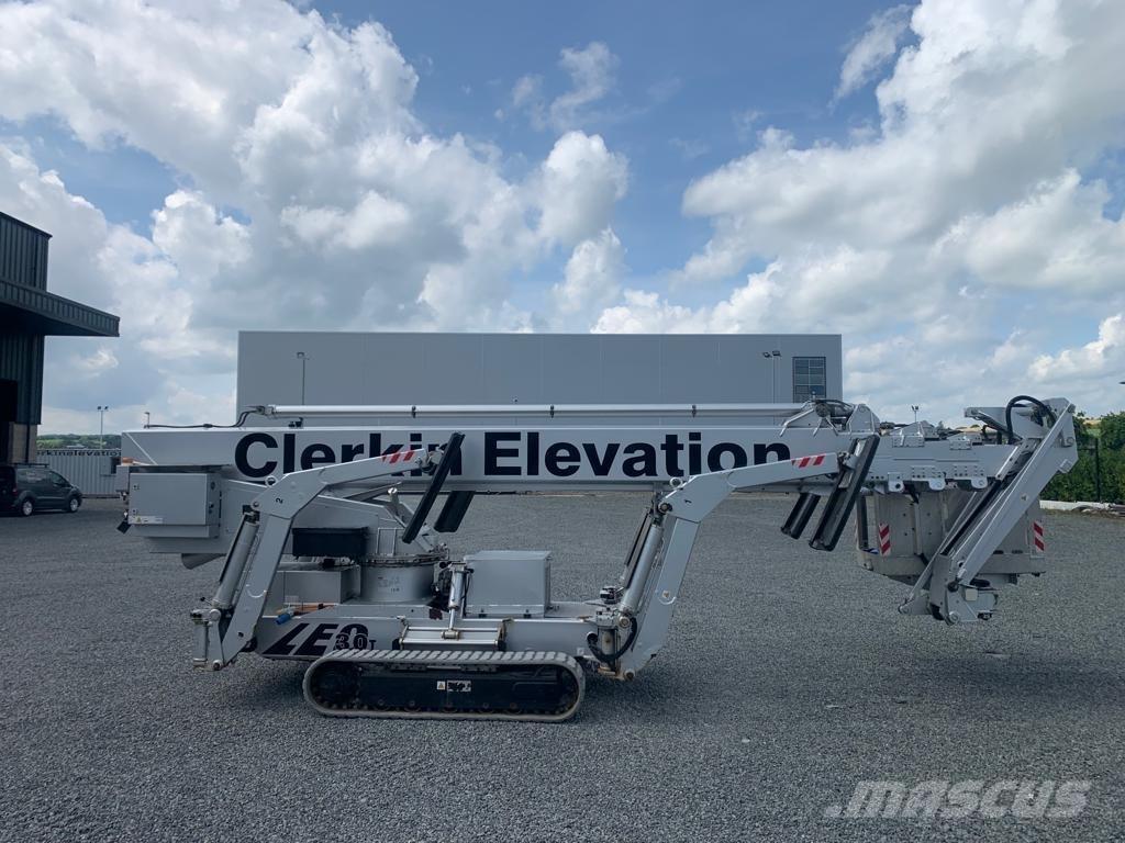 Teupen Leo30T 견인식 전동이동 리프트