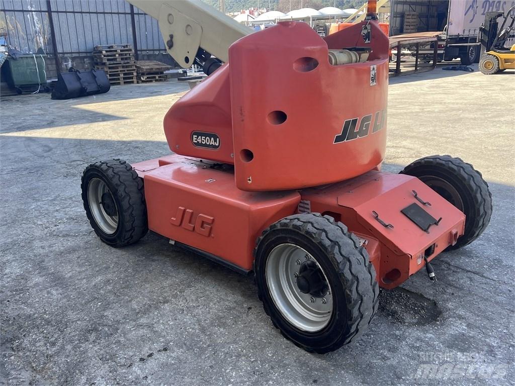 JLG E450 AJ 관절형 전동이동 리프트