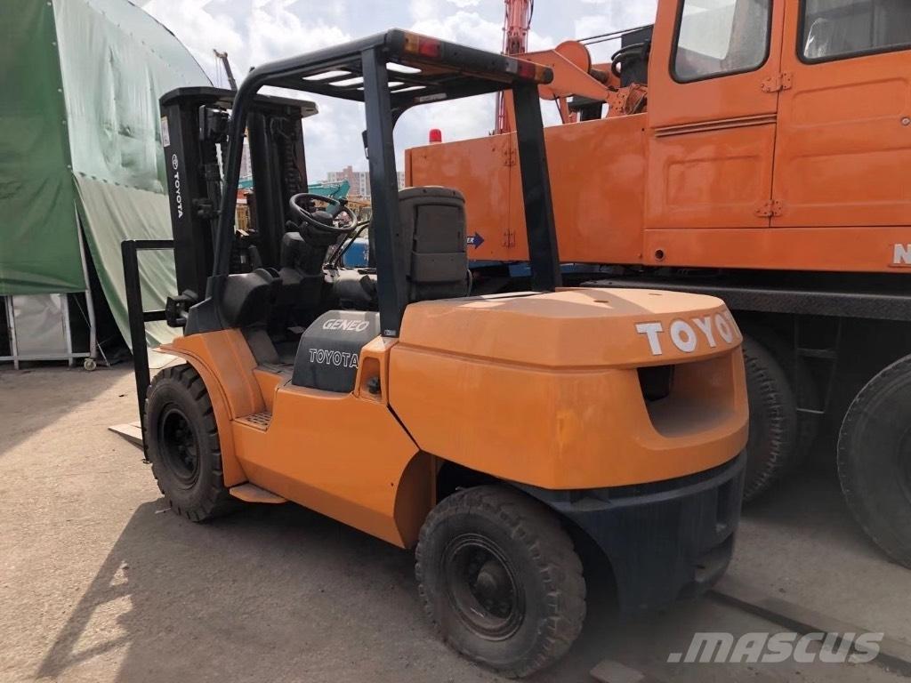 Toyota FD 50 디젤 지게차