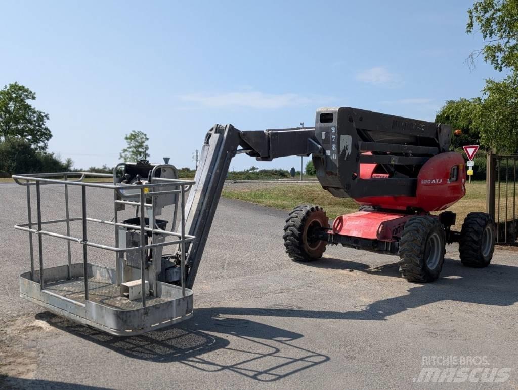 Manitou 180 ATJ 관절형 전동이동 리프트