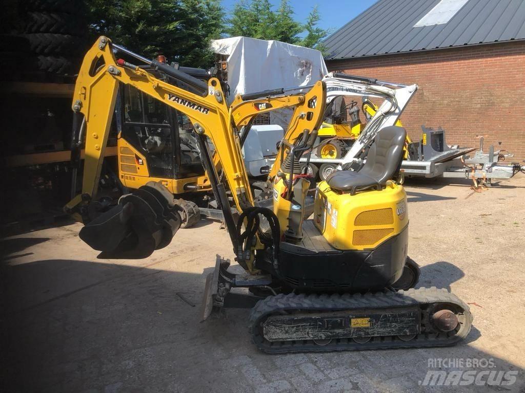 Yanmar Vio 10 소형 굴삭기 7톤 미만