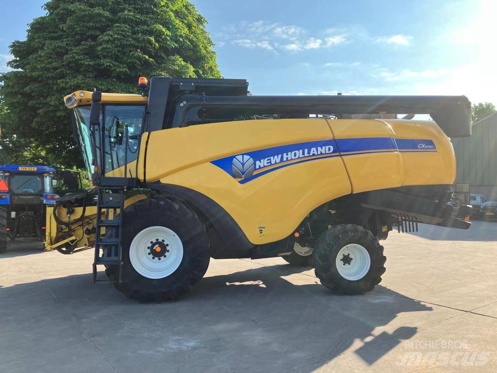 New Holland CX 6090 콤바인 수확기
