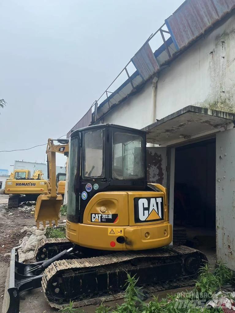 CAT 303.5E 소형 굴삭기 7톤 미만