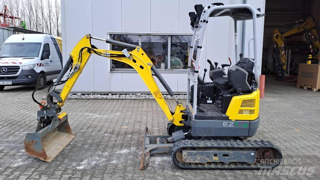 Wacker Neuson EZ17e 대형 굴삭기 29톤 이상
