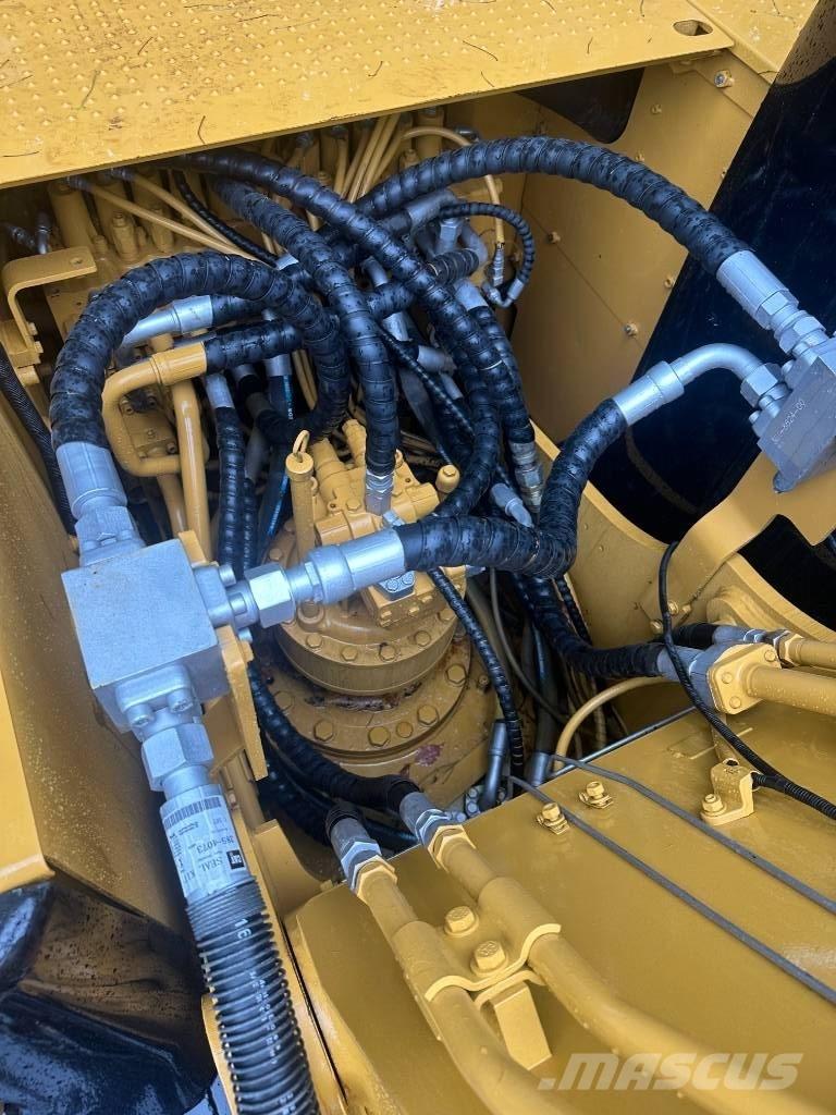 CAT CAT320D 중형굴삭기 7톤-28톤