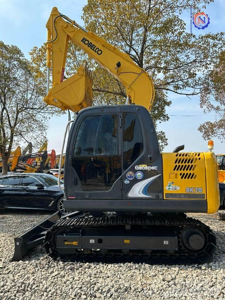 Kobelco SK 75 대형 굴삭기 29톤 이상