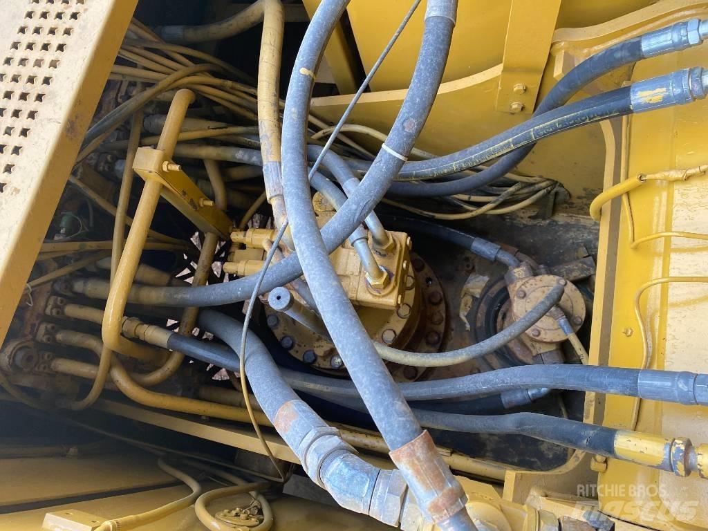 CAT 320 B 대형 굴삭기 29톤 이상
