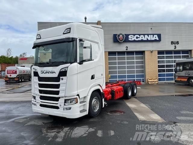 Scania S 590 새시 운전실 트럭