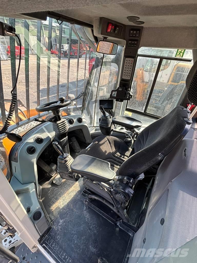 Liebherr L 576  휠로우더