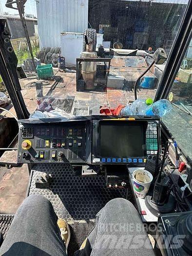 Liebherr LTM1225 기타 승강장비