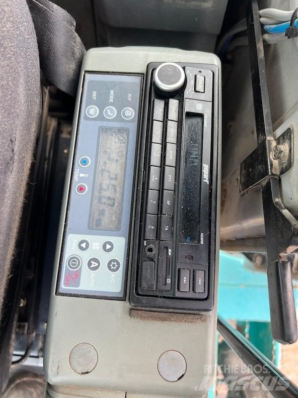 Kobelco SK 235 SR LC 대형 굴삭기 29톤 이상