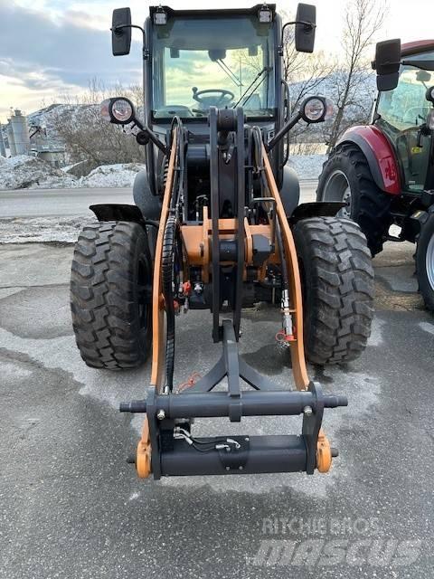 CASE 321 F Evo  휠로우더