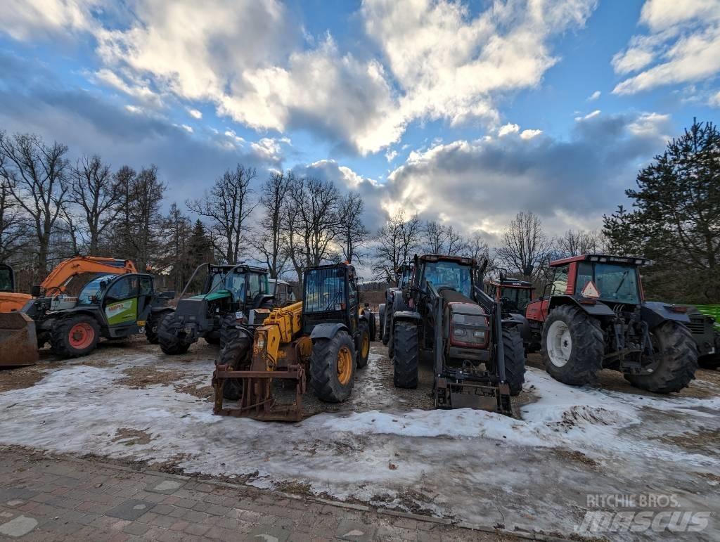 Valtra Valmet 8300 트랙터