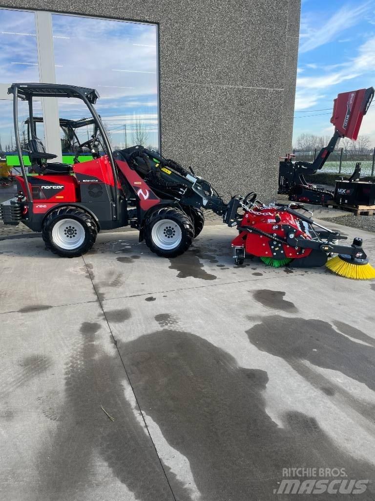 Norcar a7240 텔레스코픽 휠 로더