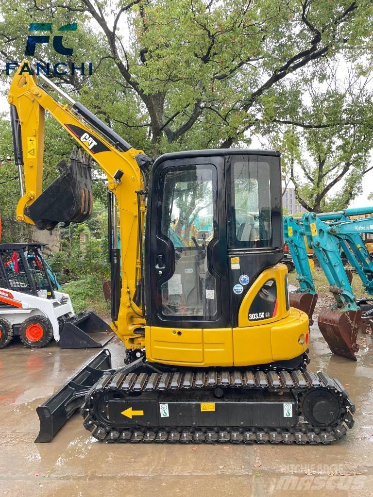 CAT 303.5 C CR 소형 굴삭기 7톤 미만