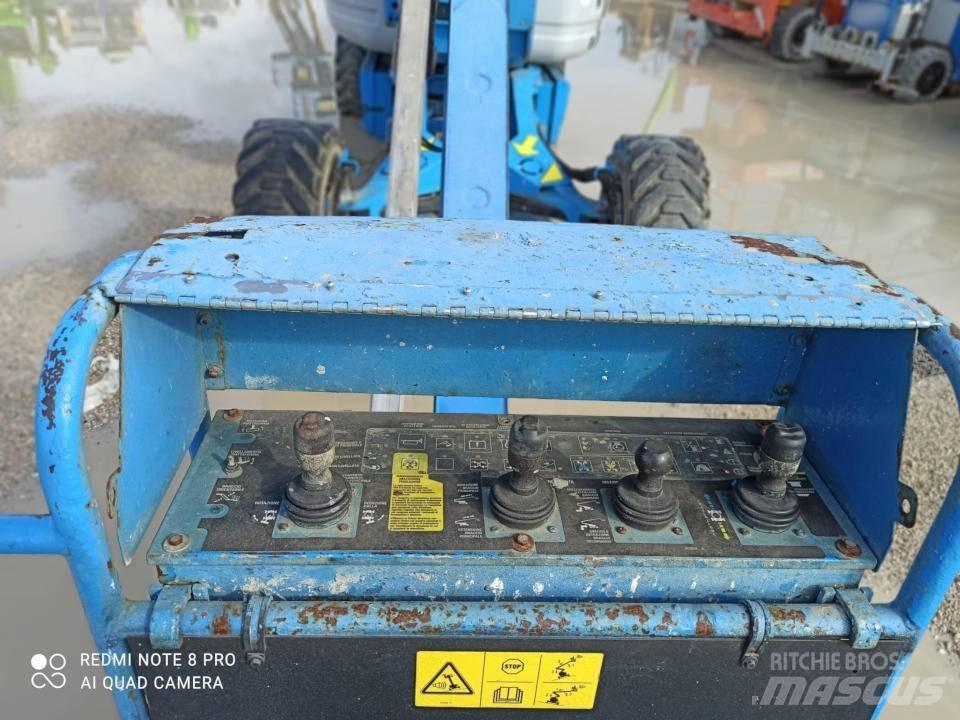 Genie Z 135/70 관절형 전동이동 리프트