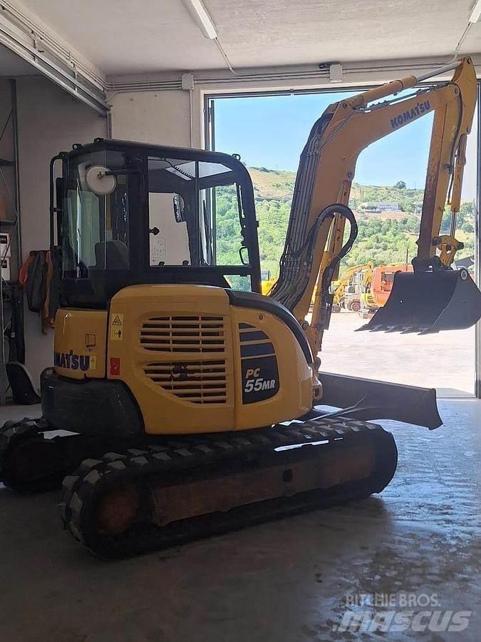 Komatsu PC55 MR-3 소형 굴삭기 7톤 미만