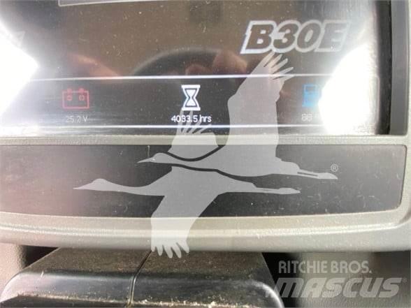Bell B30E 연결식 홀러