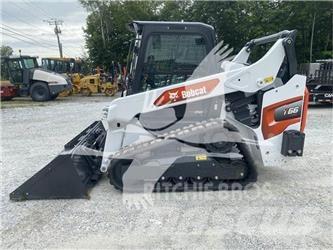 Bobcat T66  스키드로더