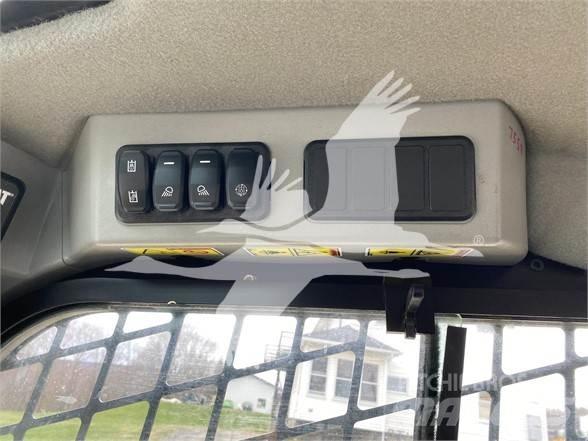 CAT 299D3  스키드로더