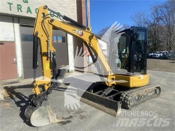 CAT 303.5E2 CR 소형 굴삭기 7톤 미만